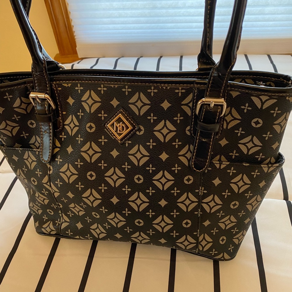 Cute black and gray bag